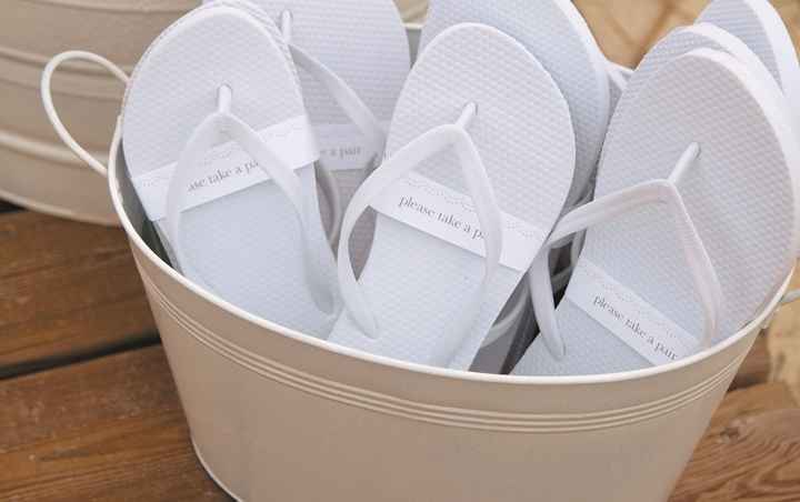 ¿Darás chanclas de recuerdo a tus invitados?