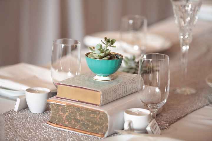 10 centros de mesa con libros ¿cuál es tu favorito?
