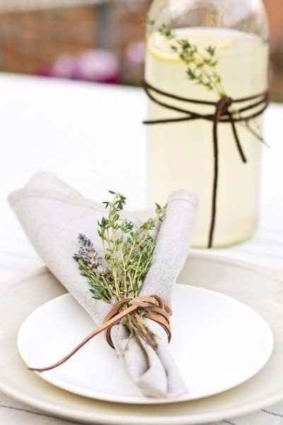 8 ideas para presentar las servilletas en tu banquete