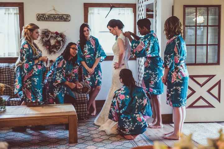¿Regalarás batas a tus damas?