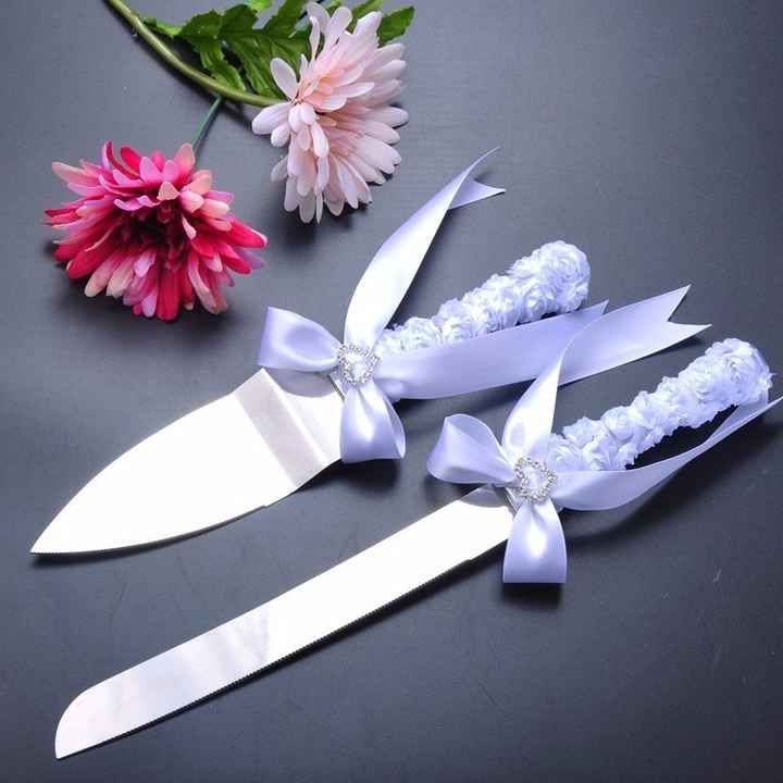 ¿Vas a comprar pala y cuchillo?