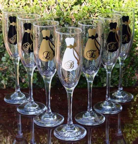 Copas personalizadas para tus damas ¿cuál eliges?