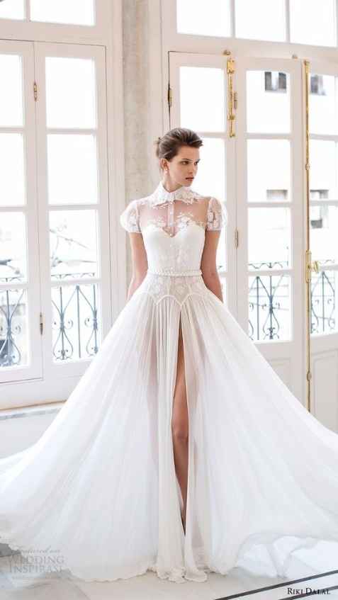 6 vestidos con abertura delantera