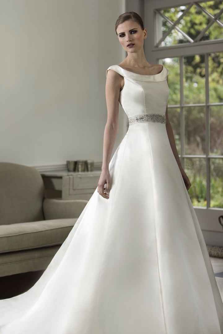 ¿Te gustan los vestidos de satín?