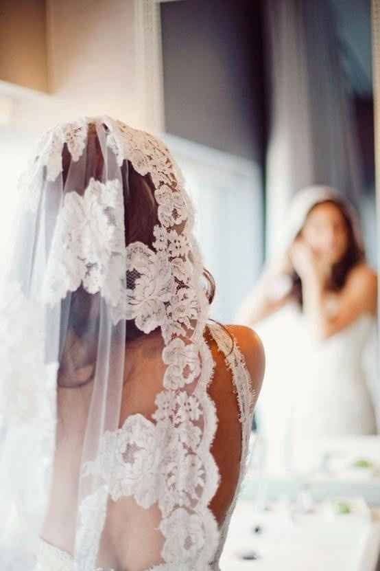 Velo de novia: ¿Rosa o Emma?