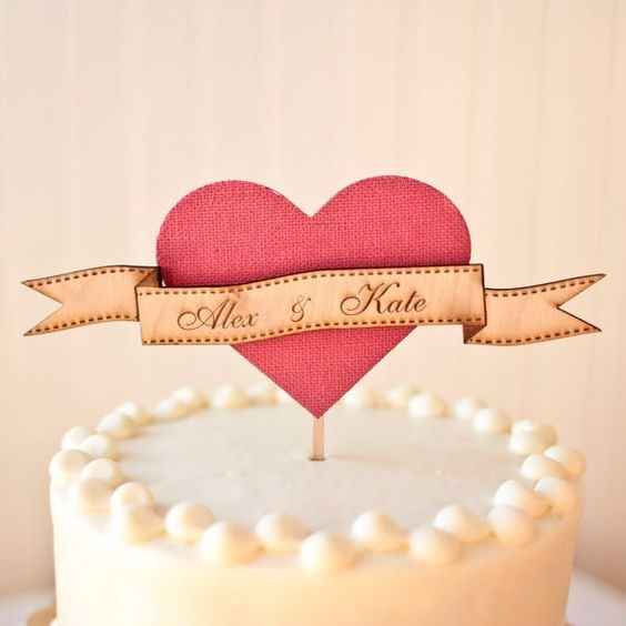 Cake topper de boda ¿primavera, verano otoño o invierno?