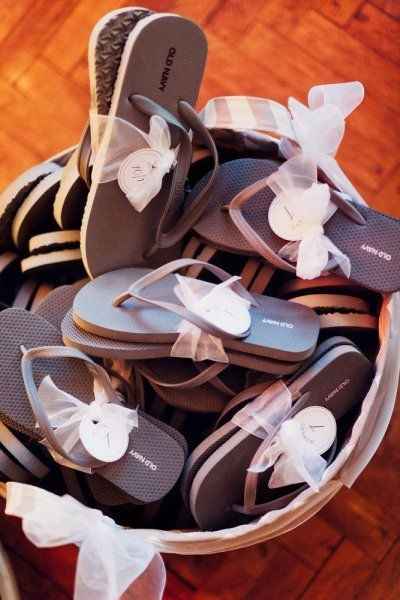 5 chanclas para tus invitadas ¡vota por tu preferida!