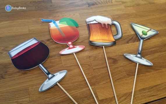 Accesorios de Emojis para tu boda ¿te atreverías?