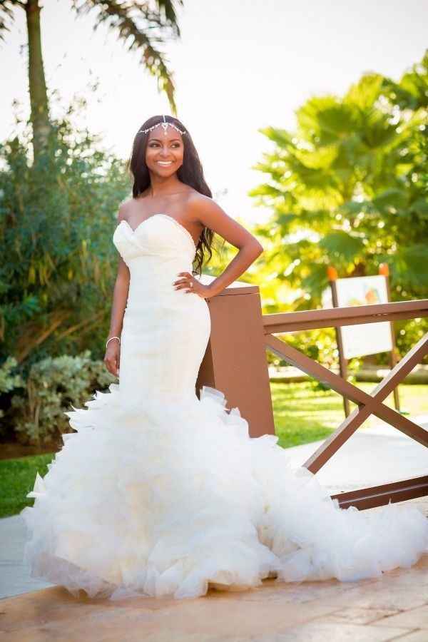 ¿Qué vestido de novia meterías en tu mochila?