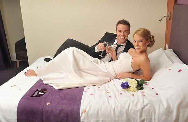 Noche de bodas ¿hotel o casa?
