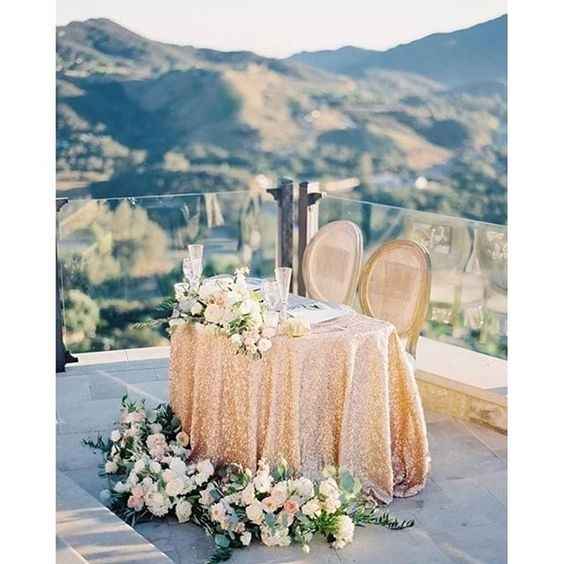 Mesa de novios