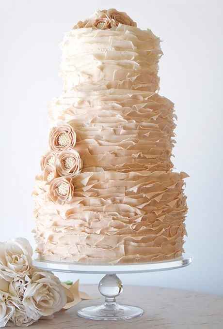 7 pasteles color avellana