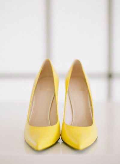10 Zapatos Amarillo Pálido ¿te los pondrías?