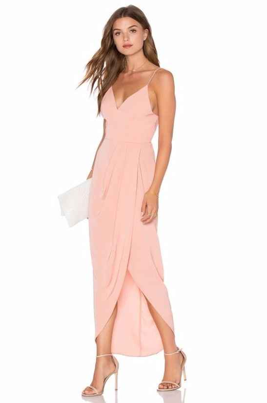 Vestidos pale dogwood para damas ¿te atreves?