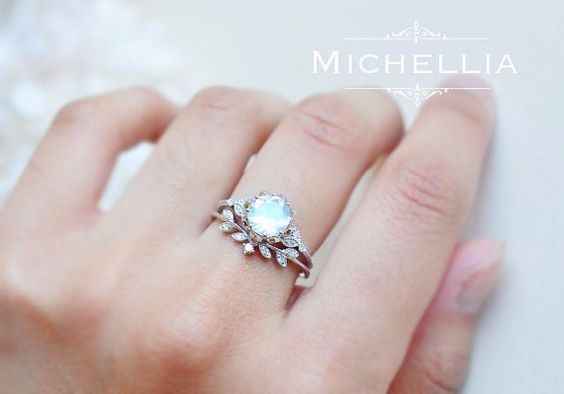Elige tu anillo de novia inspirado en Barbie