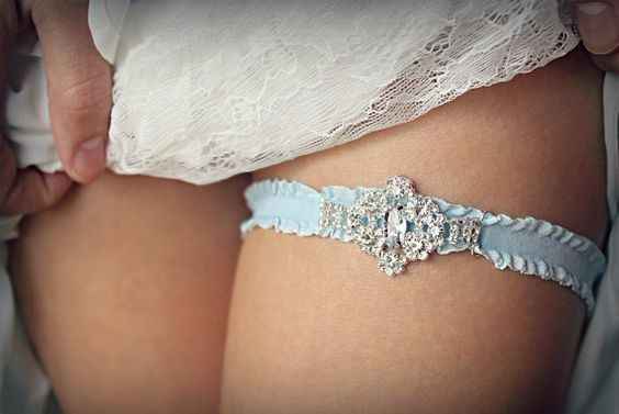 Descubre tu liga de novia inspirada en Barbie