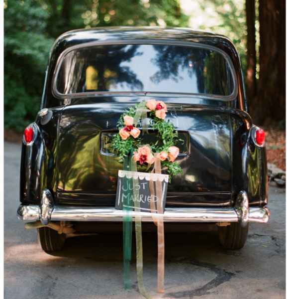 Adorno coche de novios