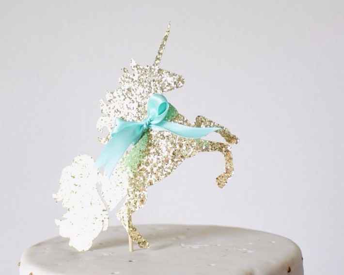 6 cake toppers de unicornio ¿te atreverías?