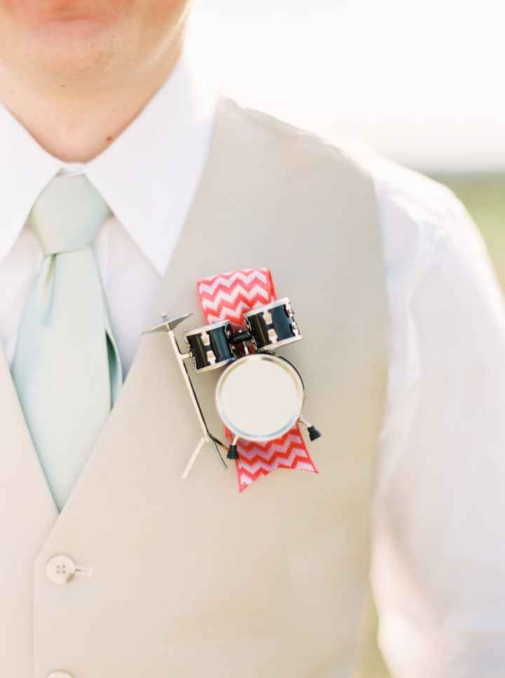 ¡Si quiero este boutonniere!