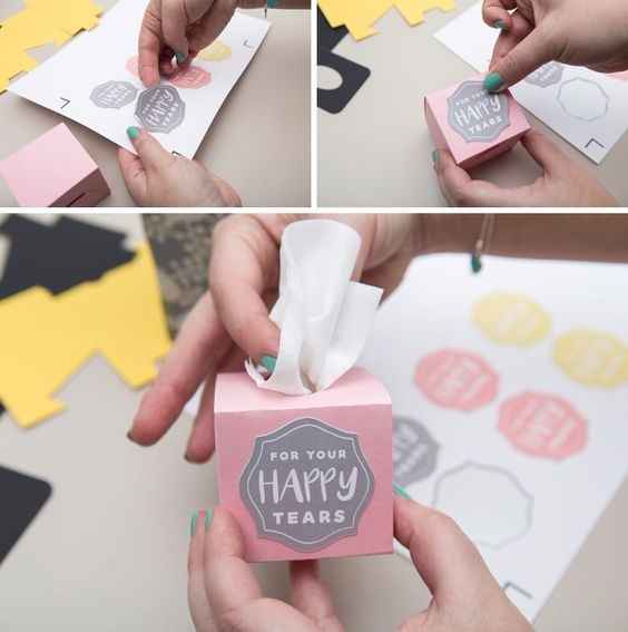 Cajita para los pañuelos de lágrimas de la felicidad.