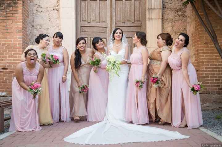 Describe tus damas con 1 palabra 👯