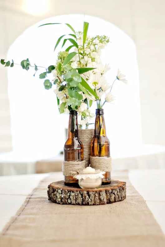 Centros de mesa con botellas mexicanas