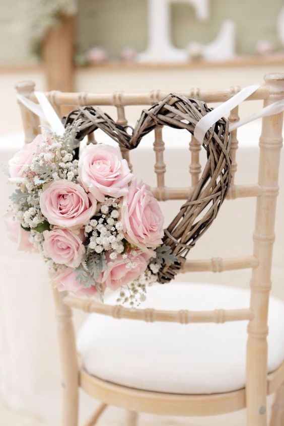 Sillas para el mes rosa 🎀