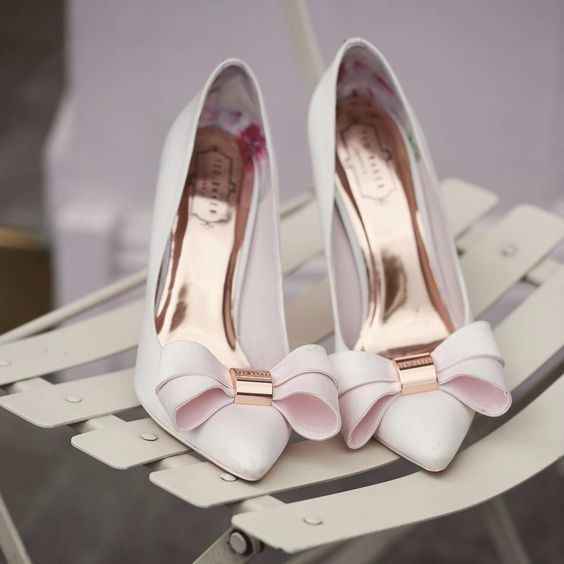 Claky mules
