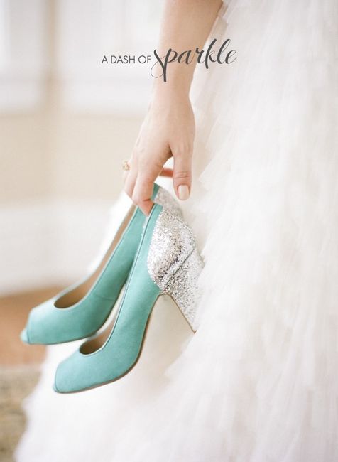 Zapatos "algo azul"