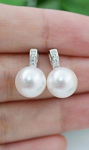 Aretes inspirados en Bella