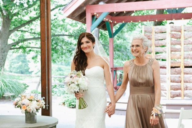 ¿Qué vestirá tu mamá el gran día?