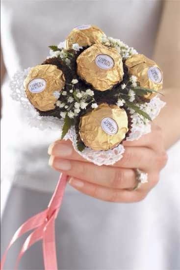 Ramo con chocolates