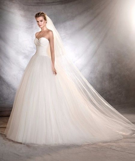 Vestidos de la nueva colección de Pronovias 2017
