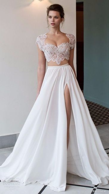 6 vestidos con abertura delantera