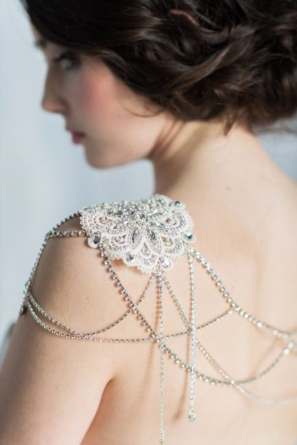 6 collares de hombro para novias ¿con cuál te quedas?