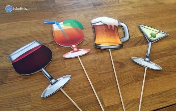 Accesorios de Emojis para tu boda ¿te atreverías?