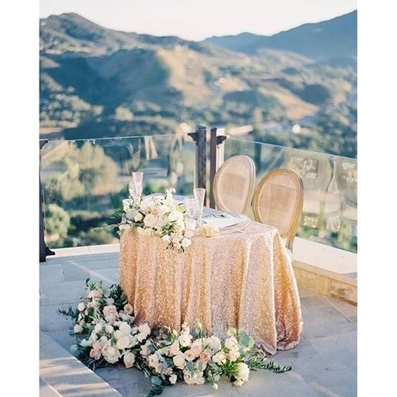 Mesa de novios