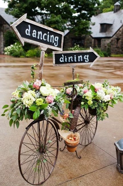 6 decoraciones con bicicletas para tu boda ¿cuál te gusta?