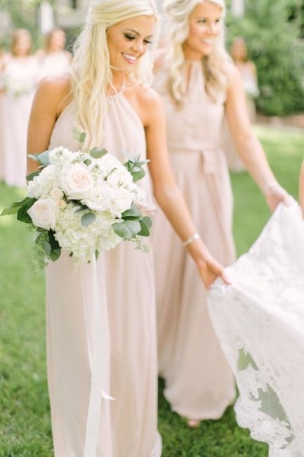 Vestidos pale dogwood para damas ¿te atreves?
