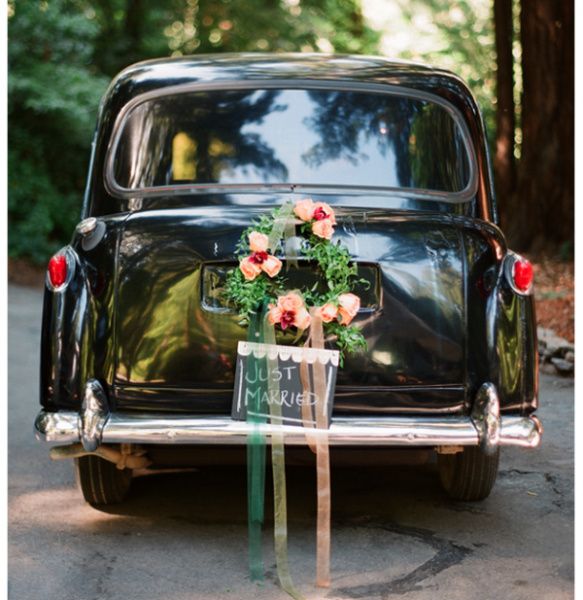 Adorno coche de novios