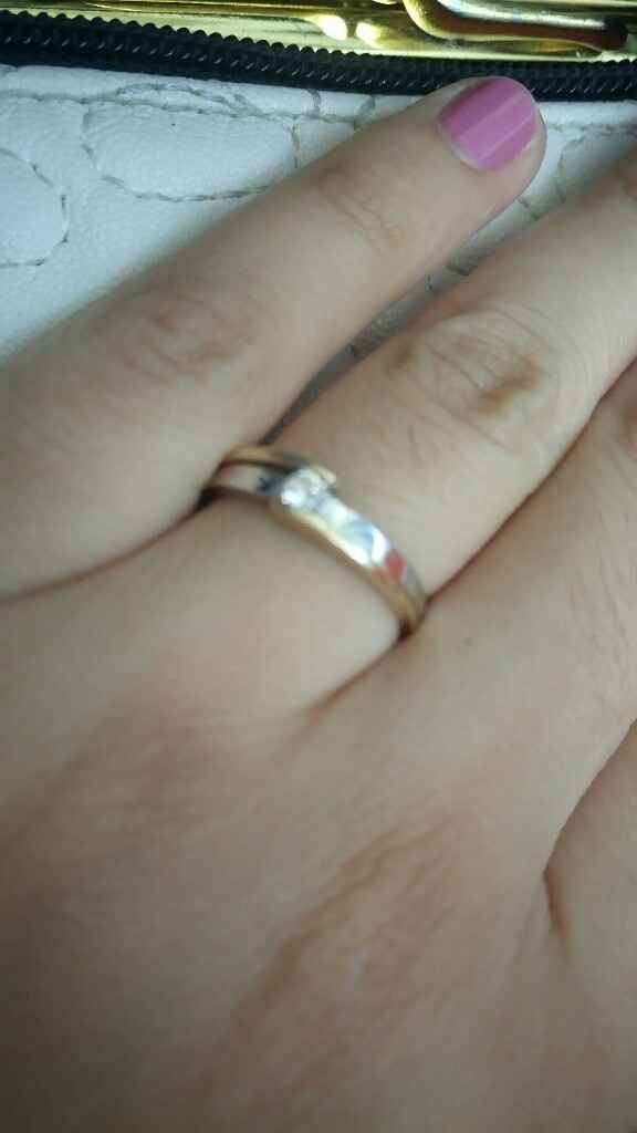 Mi anillo de compromiso - 1