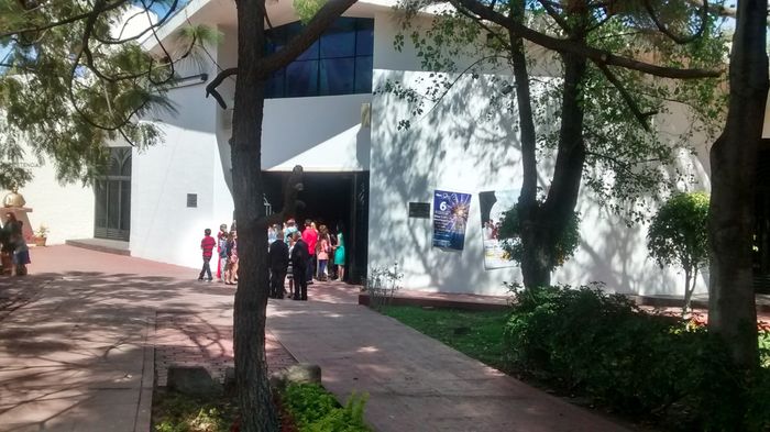 Ya apartamos la iglesia  - 2