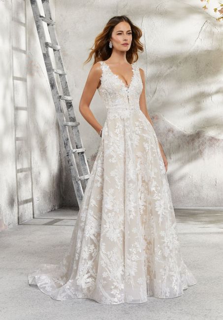 F) Vestido de novia con bolsillo