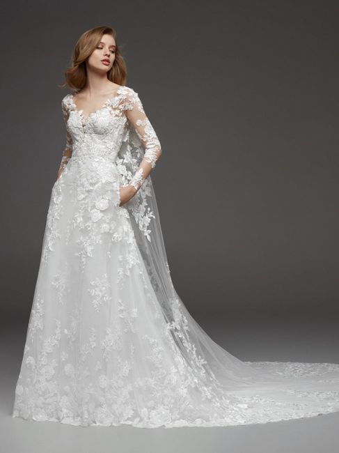 H) Vestido de novia con bolsillo
