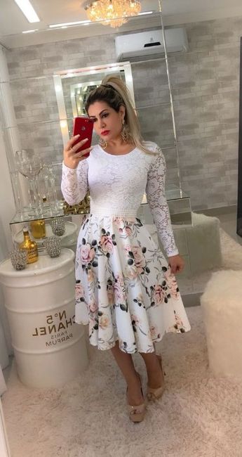 4) invitada de blanco