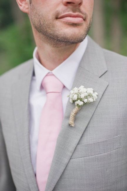 2) Corbata Tradicional