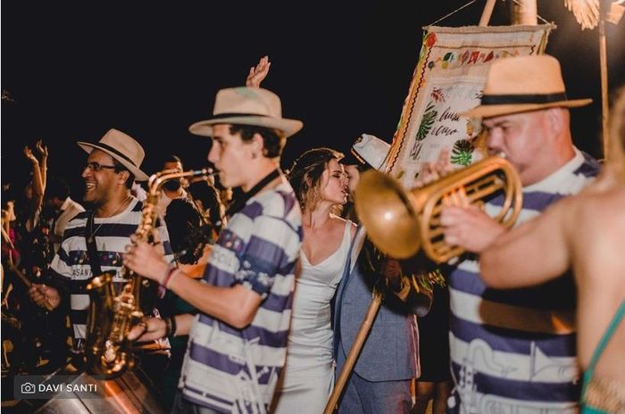 ¡V de Viernes de Carnaval, parejas!🎊🎉 6