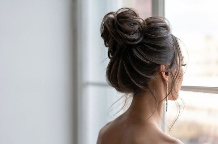 4 peinados recogidos altos para la novia 3