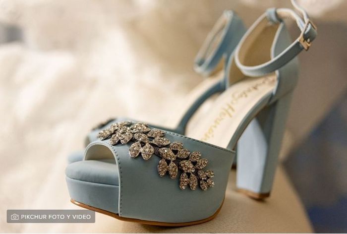 Y sí... ¿tu algo azul es el vestido de novia? 4