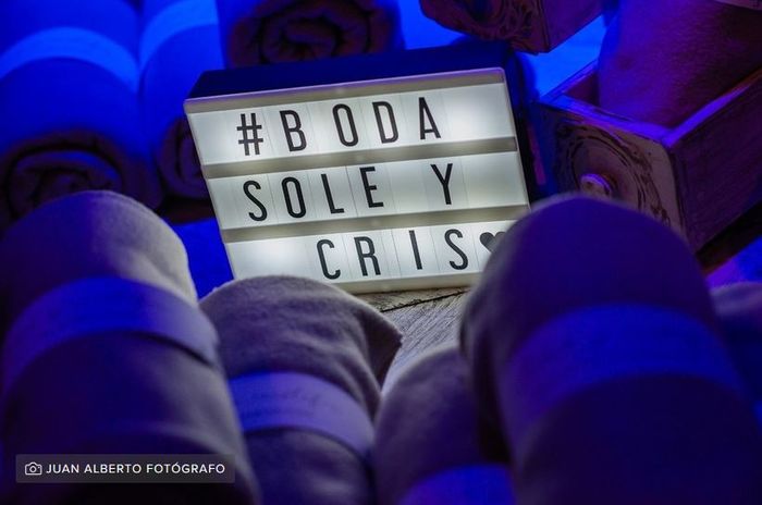 4 opciones para ofrecer mantas calientitas en tu boda de invierno 4